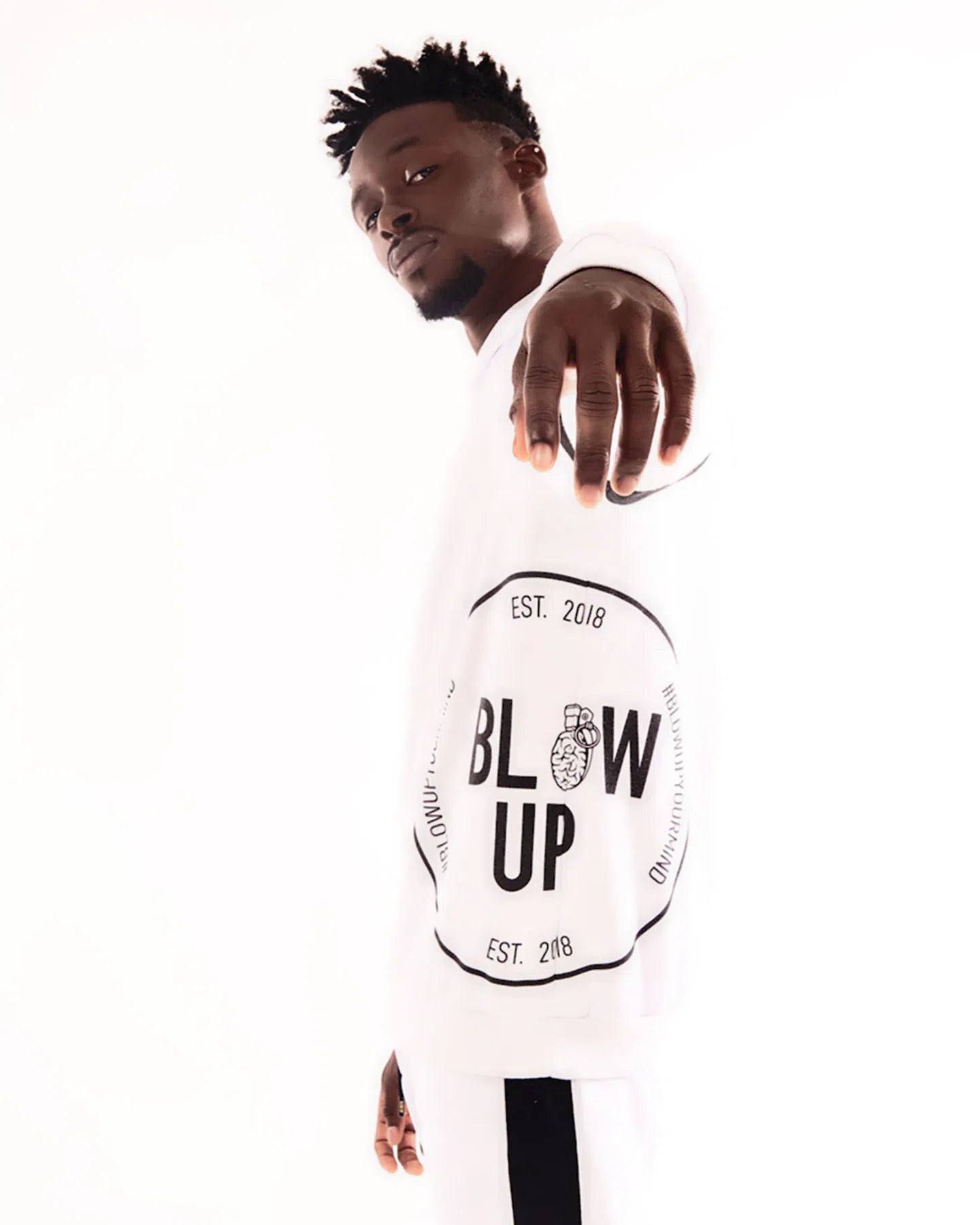 BLACK AND WHITE SIDE LOGO HOODIE