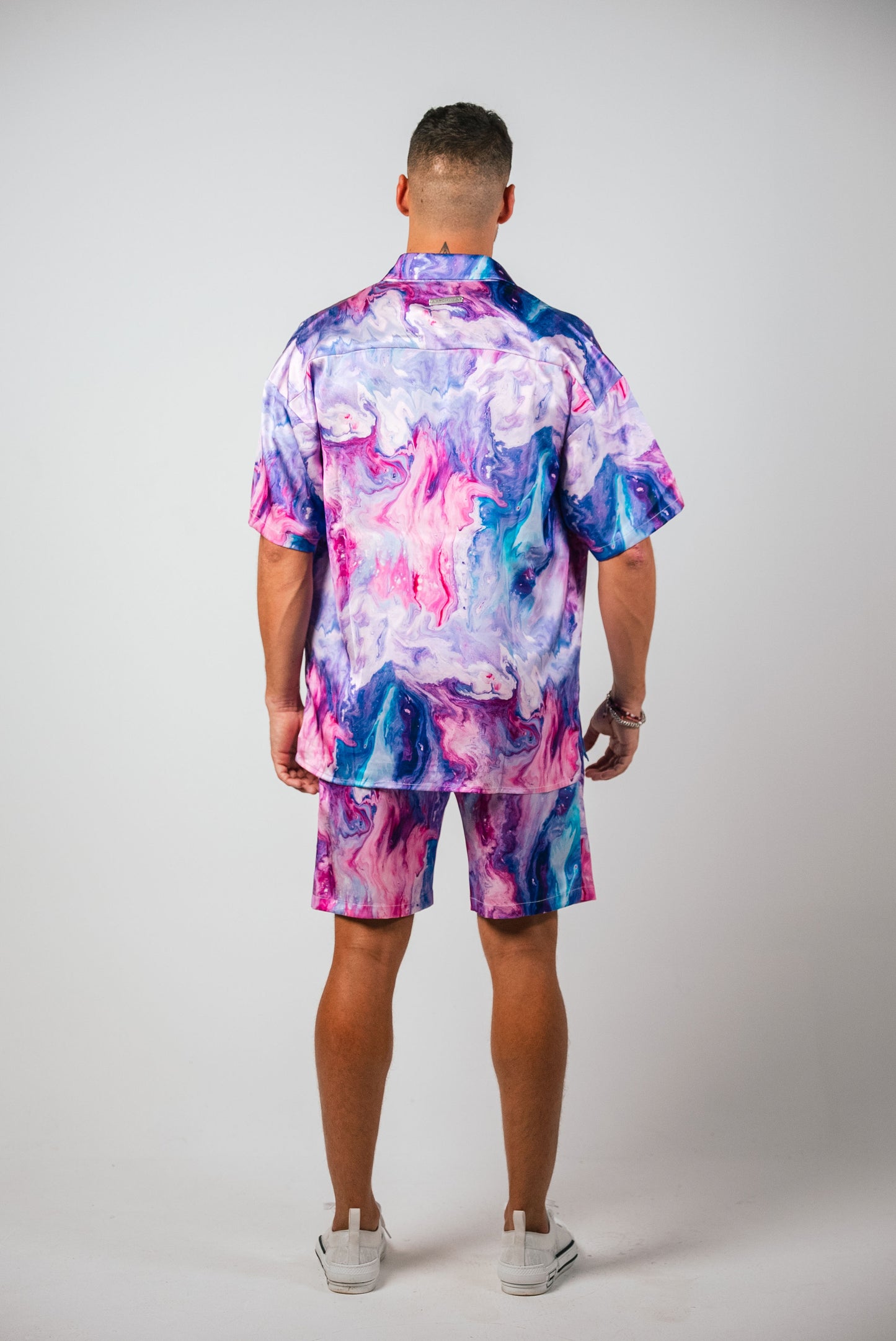 Artchimia l MELTED GALAXY SHORTS