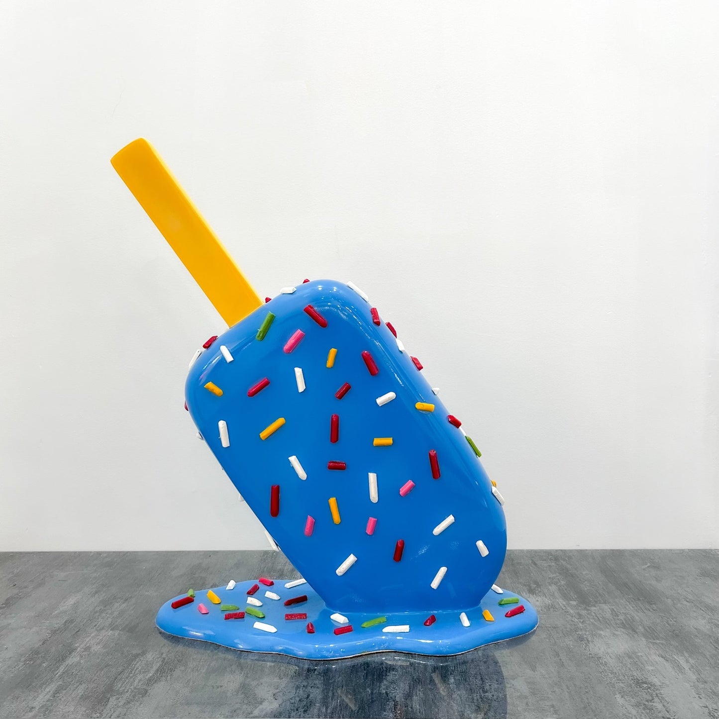 Blue popsicle - Laura Curiel