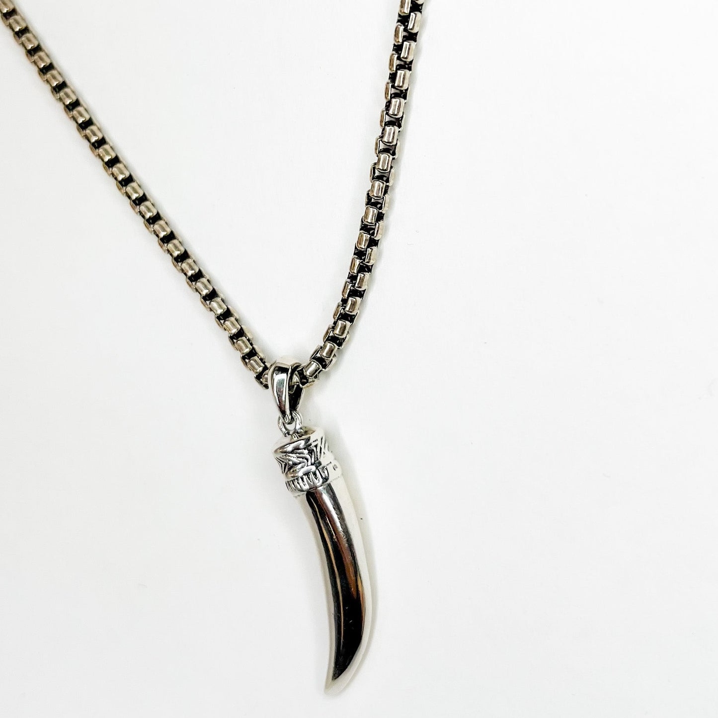 We Gallery lucky horn pendant