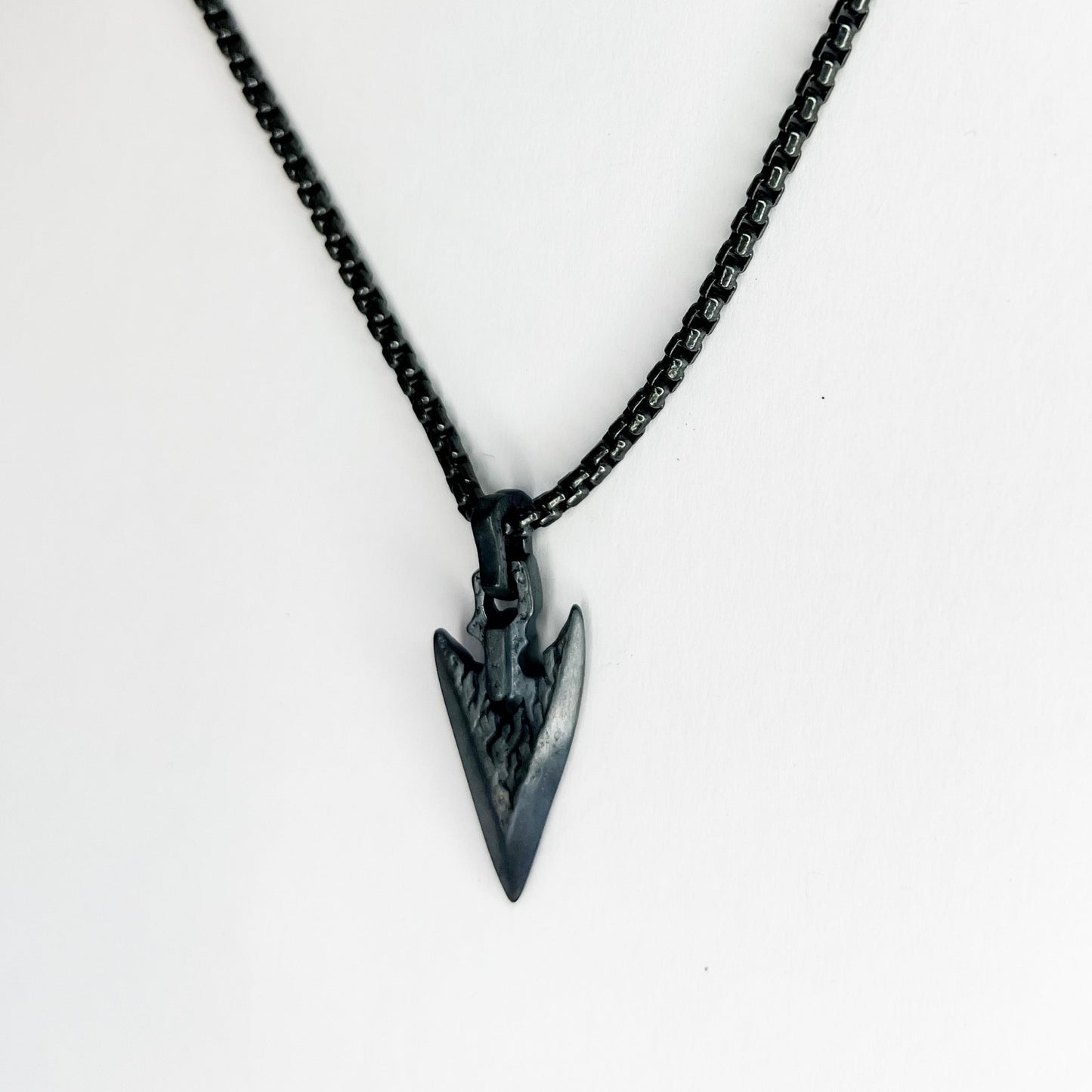 We Gallery arrowhead pendant