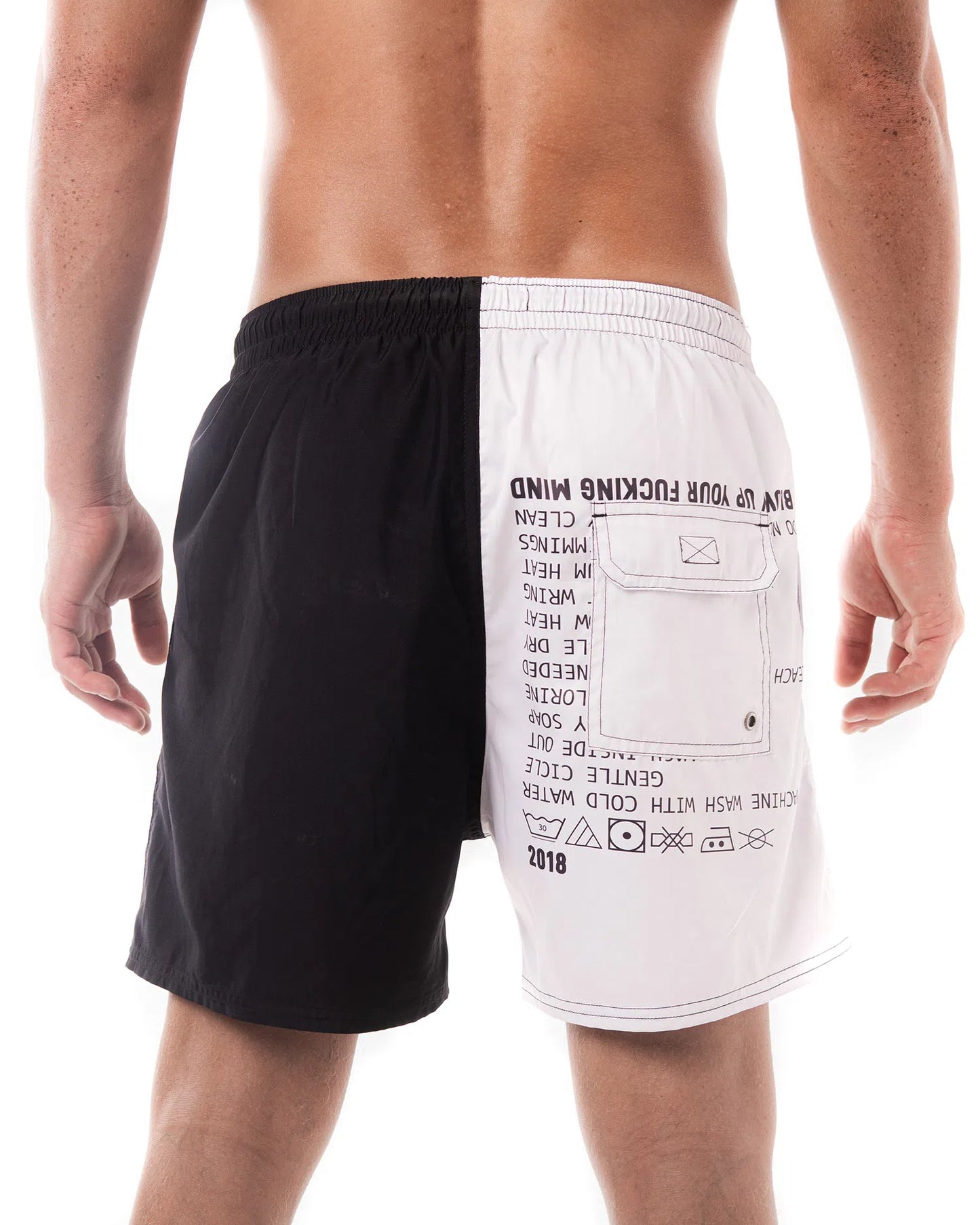 TWO COLORED SHORTS | BLACK & WHITE
