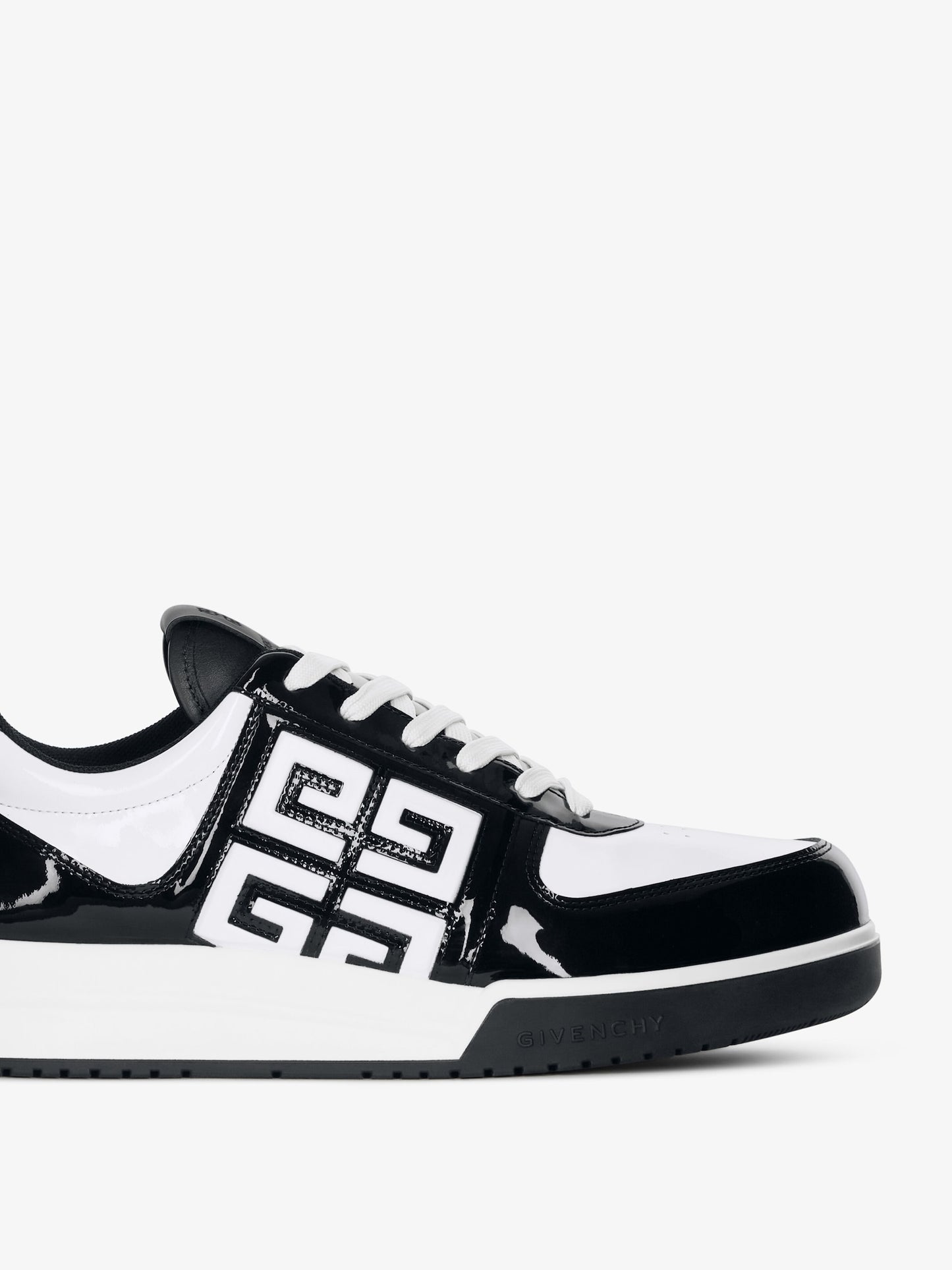 GIVENCHY G4 sneakers in patent leather