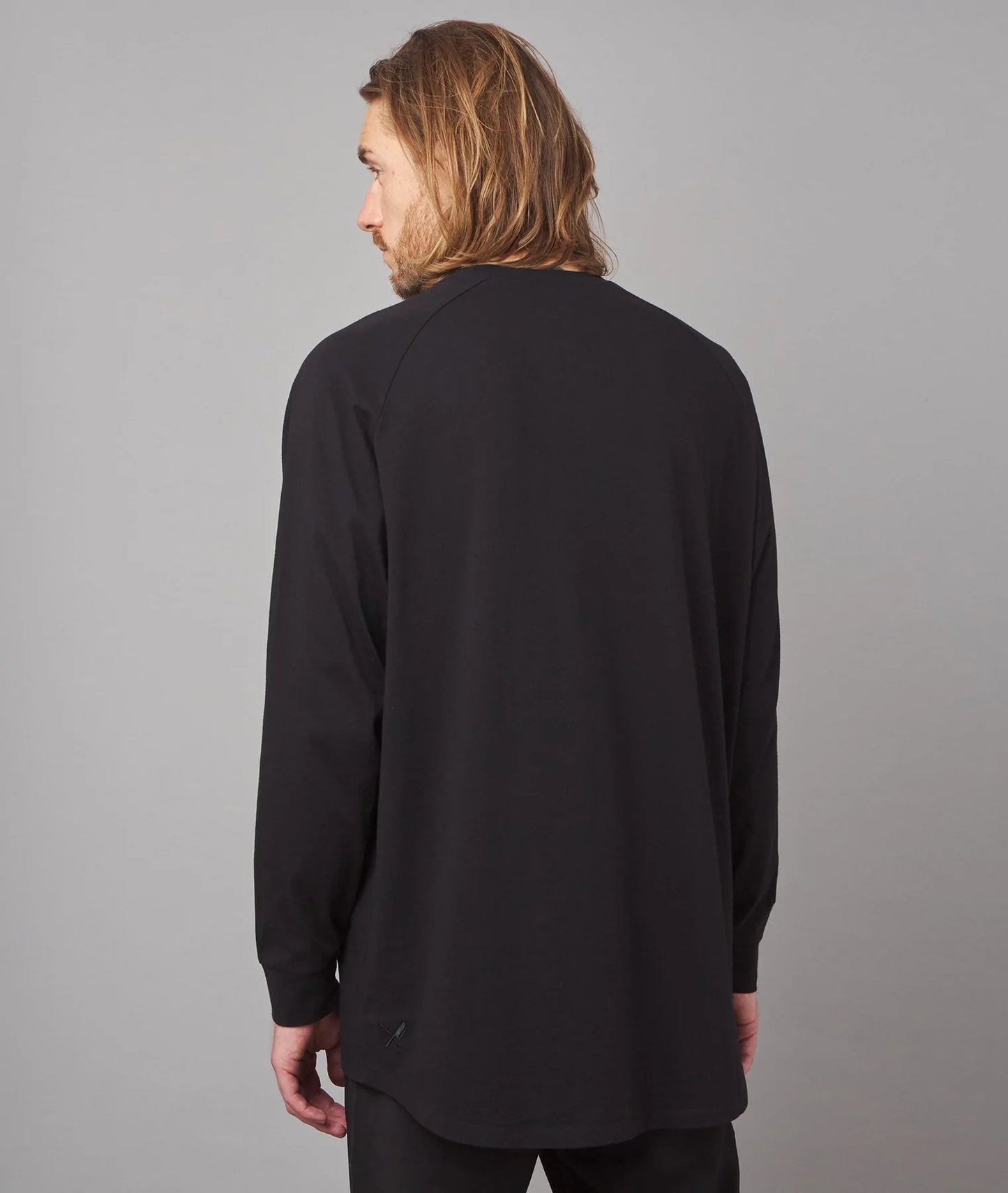 DPC BLACK OVERSIZED LONGSLEEVE SWEATSHIRT / SHIRT
