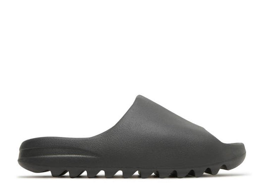 Yeezy slide UNYX